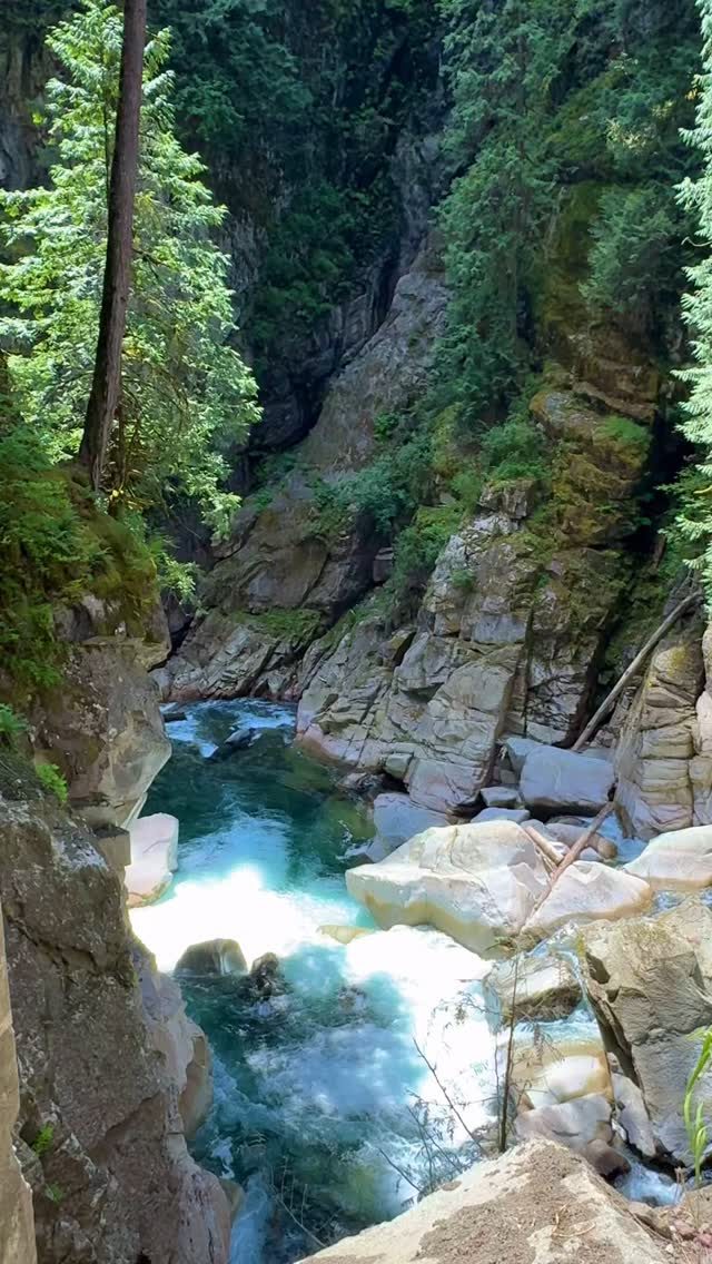 Instagram post from getouttheretours. This post is in position 16.